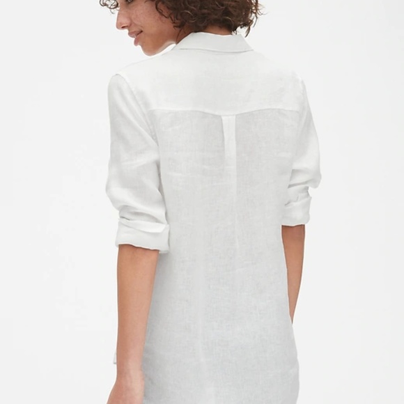 GAP Women's Boyfriend Button Down Shirt in Linen - Picture 2 of 2